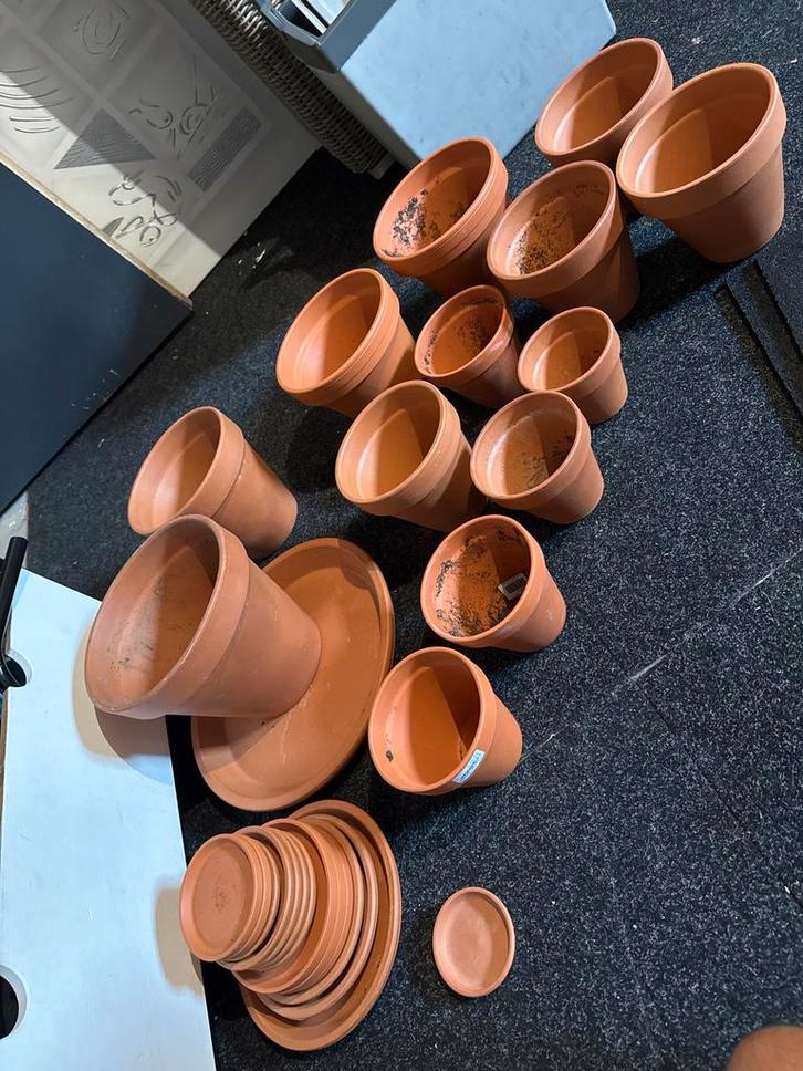 Terracotta Bloempotten - Diverse Maten, Tuin en Terras, Bloempotten, Gebruikt, Terracotta, Binnen, Minder dan 40 cm, Minder dan 25 cm