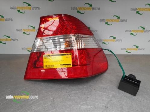 Achterlicht rechts van een BMW 3-Serie, Auto-onderdelen, Verlichting, BMW, Gebruikt, 3 maanden garantie