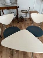 Vintage Retro oud tafel + 2 stoel. Leer., Huis en Inrichting, Tafels | Eettafels, Ophalen, Zo goed als nieuw, Rechthoekig, 50 tot 100 cm