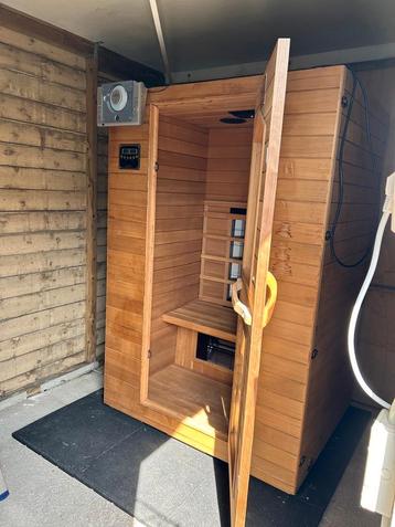 Health Cab infrarood sauna beschikbaar voor biedingen