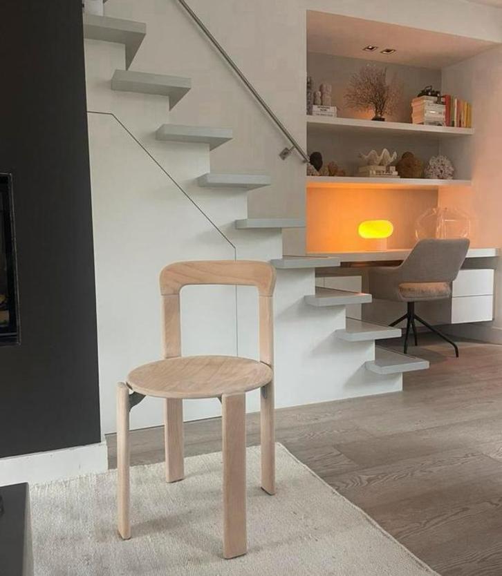 Houten stoel onbehandeld hout / design / Bruno Rey., Huis en Inrichting, Stoffering | Vloerbedekking, Zo goed als nieuw, Parket