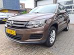 Volkswagen Tiguan 1.4 TSI Comfort&Design navi navigatie ,sch, Auto's, Volkswagen, Voorwielaandrijving, Euro 5, Gebruikt, 4 cilinders