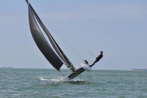Nacra Infusion F18 catamaran (2009) – compleet pakket, Watersport en Boten, Zeilen en Zeiltoebehoren, Gebruikt, Minder dan 15 m²