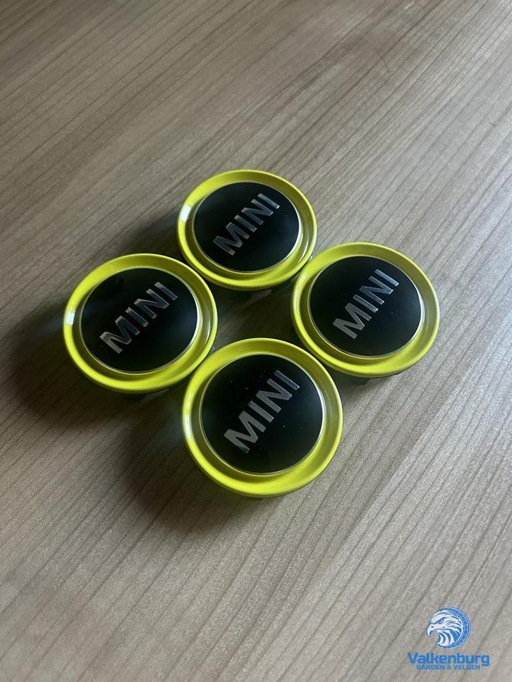 ORIGINELE Mini SE naafkap naafdop set geel zwart, Auto diversen, Wieldoppen, Gebruikt, Verzenden