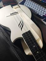 Ukulele Enya Nova U Concert, Ophalen of Verzenden, Zo goed als nieuw, Hollow body, Overige merken