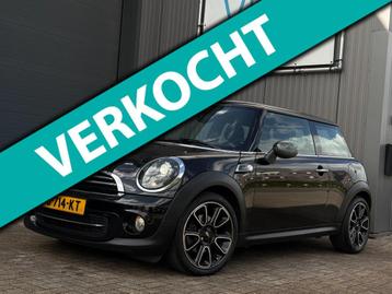 Mini Mini 1.6 Cooper Westminster | Xenon | Leder | 17'' LMV beschikbaar voor biedingen