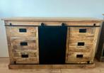 Mangohout massief dressoir met metaal schuifdeel! Als nieuw!, Huis en Inrichting, Kasten | Dressoirs, 150 tot 200 cm, Zo goed als nieuw