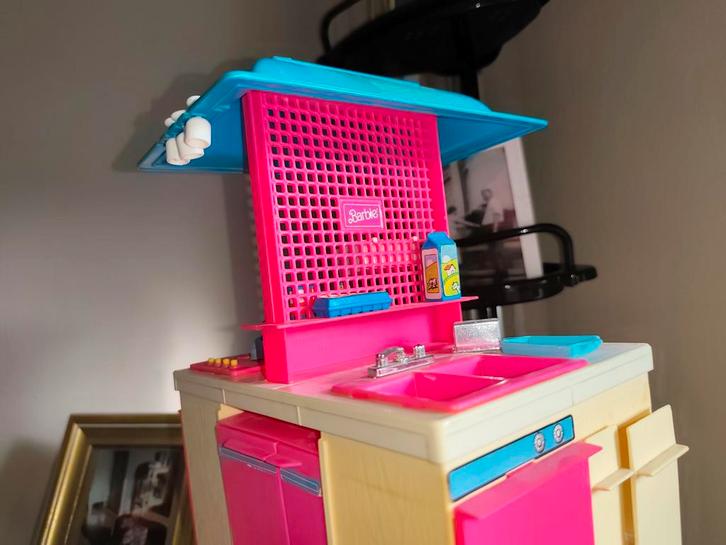 Vintage 90's Barbie Keuken met Accessoires, Verzamelen, Speelgoed, Gebruikt, Ophalen of Verzenden