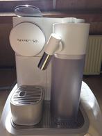 Delonghi Nespresso gran Latissima, Ophalen, Zo goed als nieuw, Koffiepads en cups, Afneembaar waterreservoir
