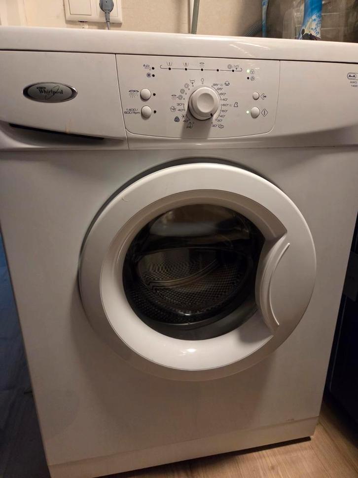 Whirlpool Wasmachine 6Kg - Perfecte staat!, Witgoed en Apparatuur, Wasmachines, Zo goed als nieuw, Voorlader, 6 tot 8 kg, 85 tot 90 cm