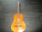 Top merk gitaar merk staat op de foto, Muziek en Instrumenten, Ophalen, Zo goed als nieuw, Klassieke of Spaanse gitaar