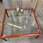 Salontafel 1 x 1 meter kersenhout met glas, Ophalen, Kersenhout, 100 tot 150 cm, Vierkant