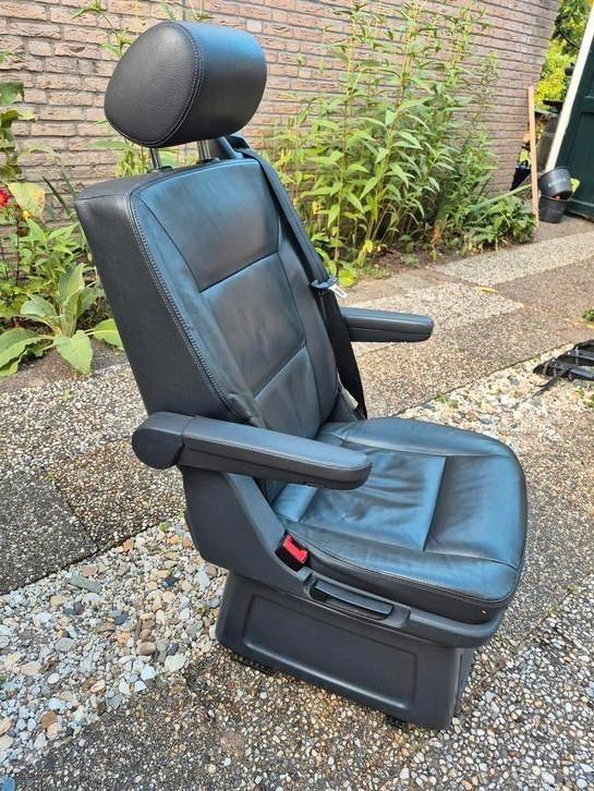 VW T5 Multivan lederen stoelen en tafel, Auto-onderdelen, Interieur en Bekleding, Gebruikt, Ophalen of Verzenden