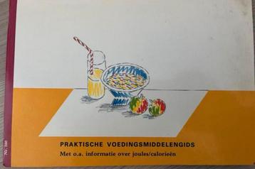 Praktische voedingsmiddelengids beschikbaar voor biedingen