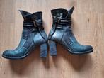Groene leren enkellaarzen met hak. Merk AS98., Lage of Enkellaarzen, Ophalen of Verzenden, Groen, Onbekend