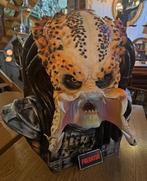 Predator buste 53 cm hoog is niet origineel maar zeer mooi., Ophalen of Verzenden