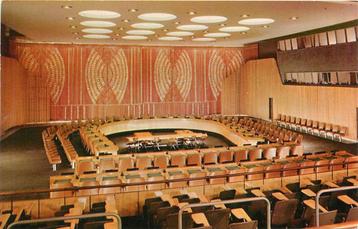 (701-447-041) New York NY United Nations beschikbaar voor biedingen