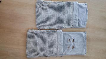Voetenzak of  2 voetenzakken beschikbaar voor biedingen
