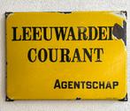 Emaille reclamebord Leeuwarder Courant Langcat Bussum, Antiek en Kunst, Antiek | Emaille, Ophalen of Verzenden