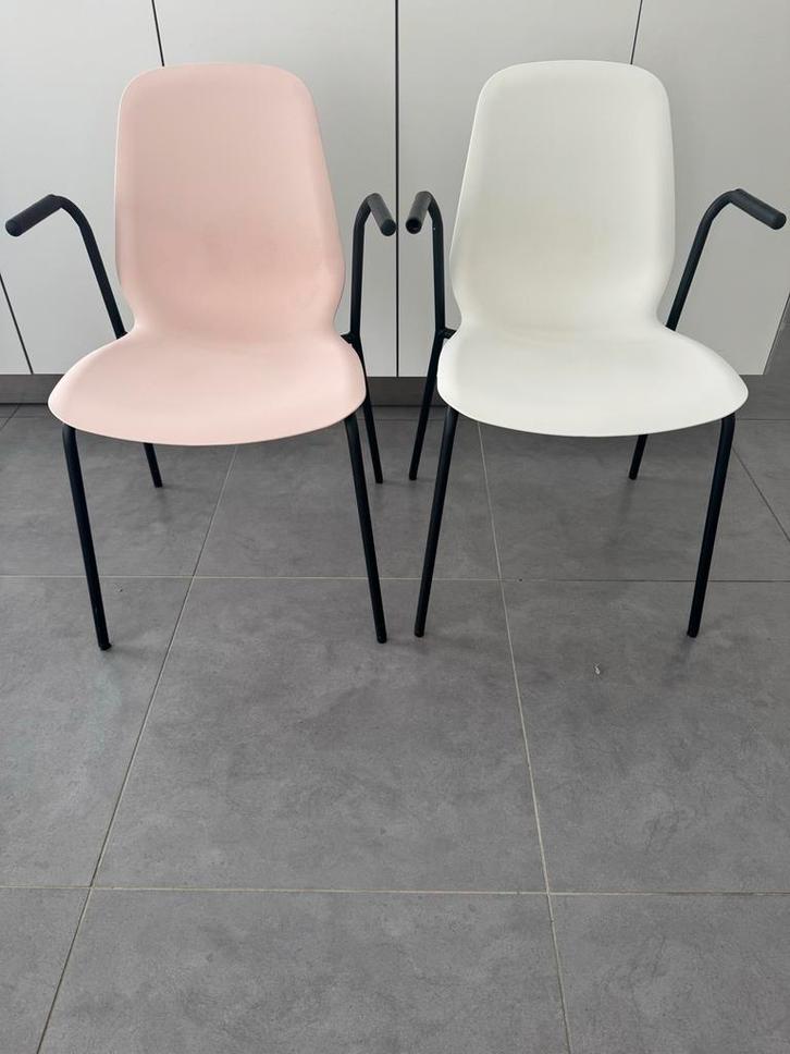 Ikea Leifarne Stoelen - Set van 2, Huis en Inrichting, Stoelen, Zo goed als nieuw, Twee, Kunststof, Overige kleuren, Ophalen