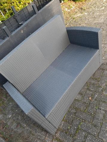 Tuin -of camping bankje beschikbaar voor biedingen