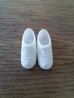 Barbie sneakers 90s, Verzamelen, Poppen, Ophalen of Verzenden, Zo goed als nieuw
