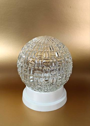 Vintage plafondlamp, Mid Century. Bol lamp. Bewerkt glas  beschikbaar voor biedingen