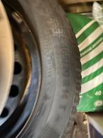 VW Banden met Wieldoppen - 165/70 R14, Auto-onderdelen, Banden en Velgen, 14 inch, Gebruikt, Banden en Velgen, Winterbanden