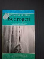 Bedrogen . Annemiek Linders. ., Ophalen of Verzenden, Nieuw, Fotografen