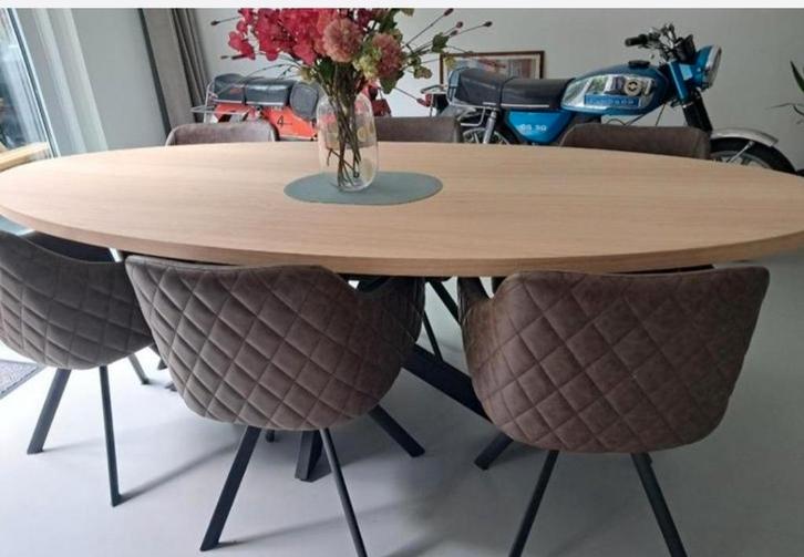 Ovale eettafel 240x100cm met metalen matrixpoot, Huis en Inrichting, Tafels | Eettafels, Zo goed als nieuw, 100 tot 150 cm, 200 cm of meer