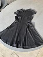 Zwart Ted Baker jurkje, maat 2 = M, Kleding | Dames, Jurken, Maat 38/40 (M), Verzenden, Zwart, Zo goed als nieuw