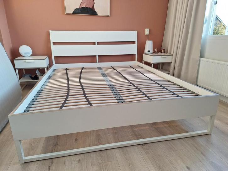 Ikea Bedframe 160x200 + 2 Lattenbodems, Huis en Inrichting, Slaapkamer | Bedden, Gebruikt, Tweepersoons, 160 cm, 200 cm, Ophalen