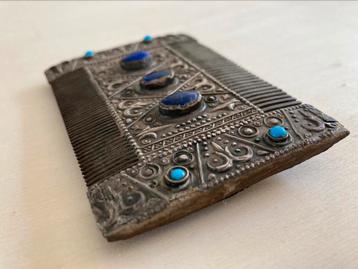 Prachtige Afgaanse kam. 10 x 6,4 cm beschikbaar voor biedingen