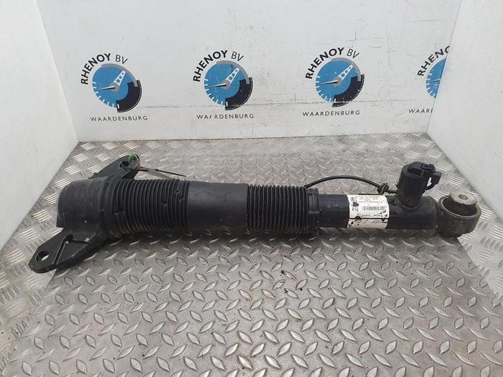 JAGUAR E PACE E-PACE D240 VEERPOOT / SCHOKBREKER LA 2017, Auto-onderdelen, Overige Auto-onderdelen, Gebruikt, ARN erkend, Stiba lid