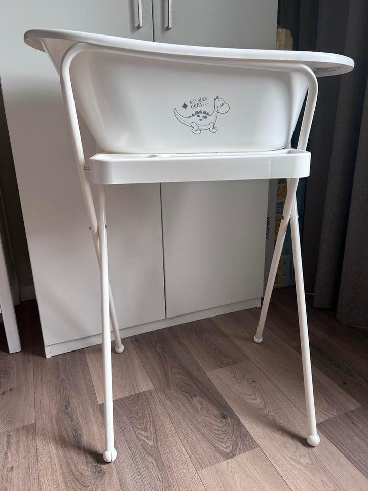 Babybadje met Standaard, Kinderen en Baby's, Badjes en Verzorging, Zo goed als nieuw, Badje, Overige merken, Standaard, Ophalen