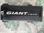 Giant twist accu 36 v, Ophalen, Gebruikt, 50 km per accu of meer