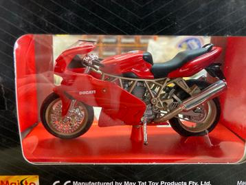 Ducati schaalmodel 1:18 beschikbaar voor biedingen