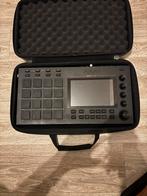AKAI MPC LIVE, Muziek en Instrumenten, Samplers, Ophalen, Zo goed als nieuw