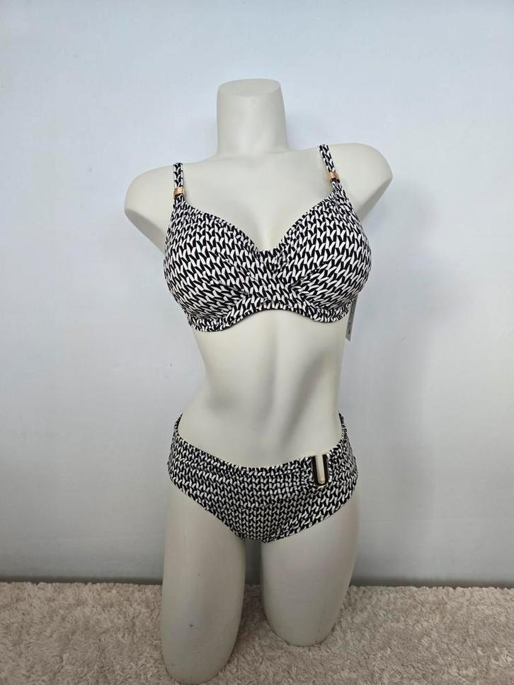 Nieuw fantasie bikini
Topje 80d 85d 80e 85e 70f 75f 80f 75g, Kleding | Dames, Badmode en Zwemkleding, Nieuw, Bikini, Ophalen of Verzenden