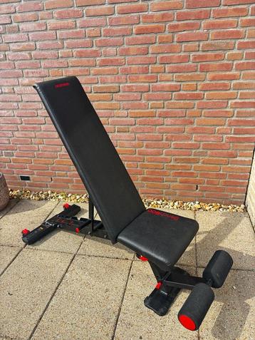 Fitnessbank  beschikbaar voor biedingen