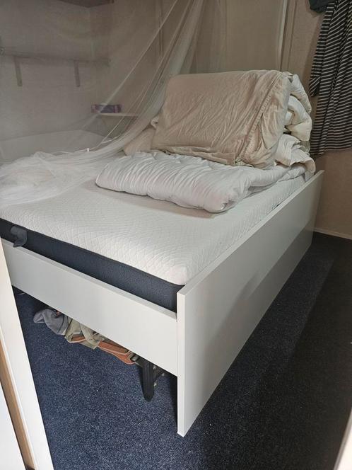 Tweepersoonsbed 1.40 met 2x elektrische bodem, Huis en Inrichting, Slaapkamer | Bedden, Zo goed als nieuw, Tweepersoons, 140 cm