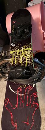 Snowboard 1.60 met bindingen, Sport en Fitness, Snowboarden, Ophalen, Zo goed als nieuw, Board