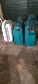 2 Koffers Carlton, Ophalen, Hard kunststof, Zo goed als nieuw, 70 cm of meer