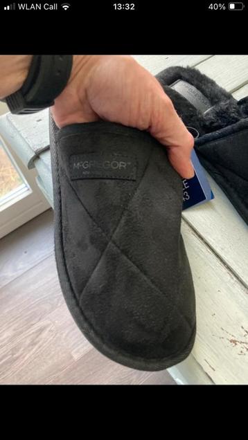 Super Mooie Nieuwe Suède Gevoerde McGregor Sloffen | MT 43 beschikbaar voor biedingen