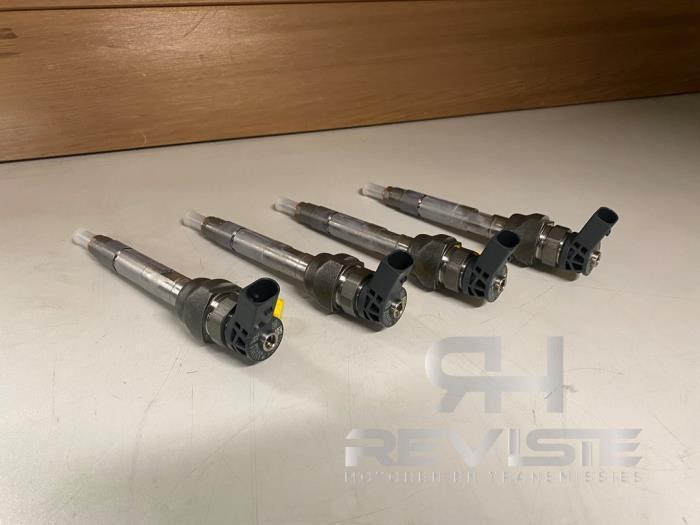 Verstuiver (diesel) van een BMW 5-Serie, Auto-onderdelen, Brandstofsystemen, BMW, Nieuw, 12 maanden garantie, Ophalen of Verzenden