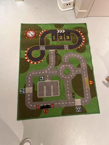 Speelkleed Racebaan - Zo Goed Als Nieuw! beschikbaar voor biedingen