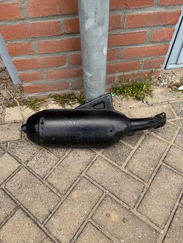 Sm04 met gat in bocht beschikbaar voor biedingen