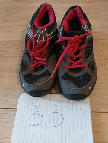 Wandelschoenen maat 33 beschikbaar voor biedingen