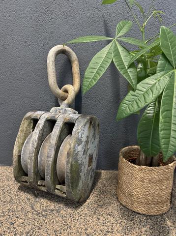 Originele doorleefde Scheepskatrol – 3 schijven – 21kg (!) beschikbaar voor biedingen