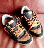 Sport schoenen mt 45 met oranje tinten, Schoenen, Gebruikt, Ophalen of Verzenden
